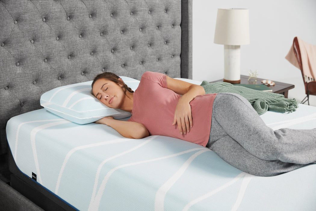 TEMPUR-Breeze® TEMPUR-breeze° ProHi Pillow