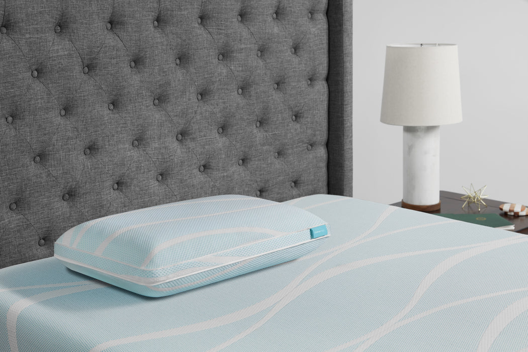 TEMPUR-Breeze® TEMPUR-breeze° ProHi Pillow