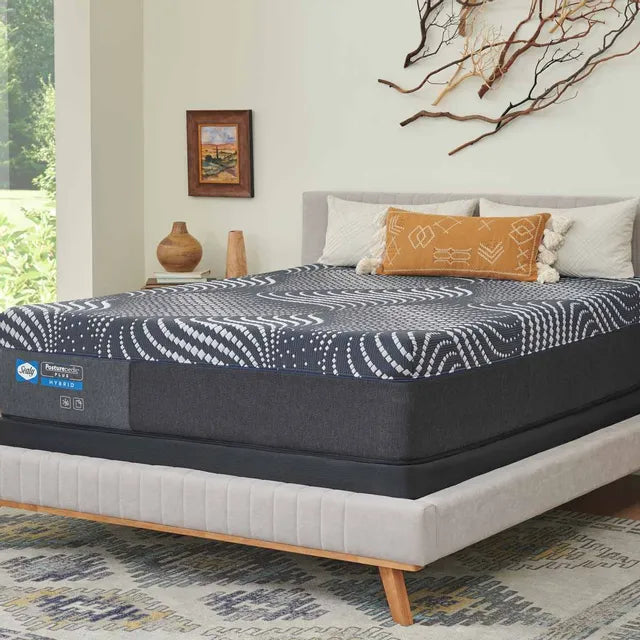 Posturepedic® Plus High Point Hybrid Soft Split King Mattress